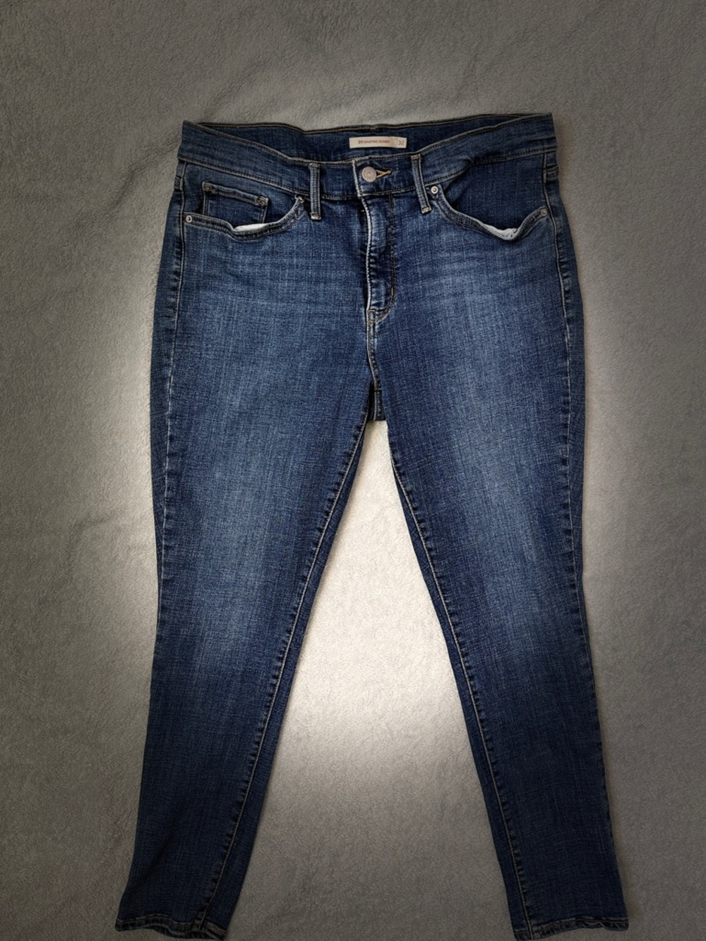 Levi 311 jeans